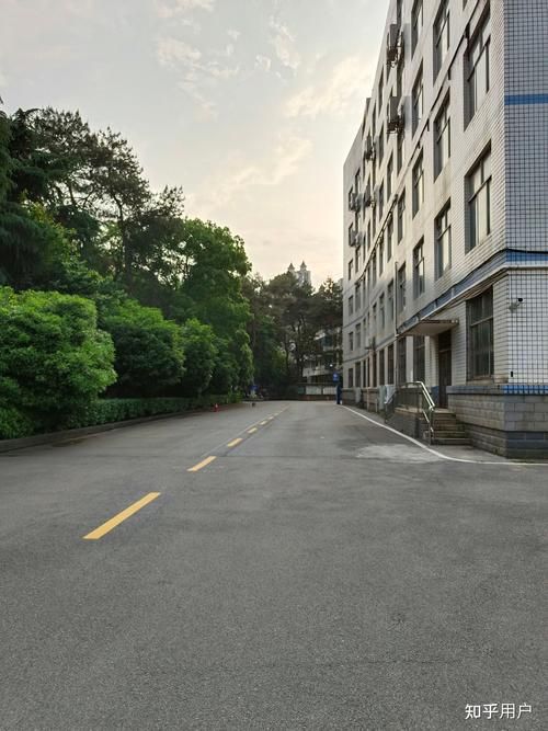 湖南湘潭高新技术产业园区新增本土确诊5例,均在桂平_湘潭高新技术职业学院