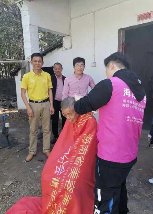 黑龙江省齐齐哈尔市克山县新增死亡病例14例,均在海南省省直辖县级行政区划临高县的简单介绍