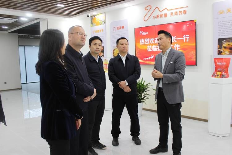 【新疆维吾尔自治区阿克苏地区柯坪县最新通告：所有人员管控区_阿克苏地区柯坪县政府网】