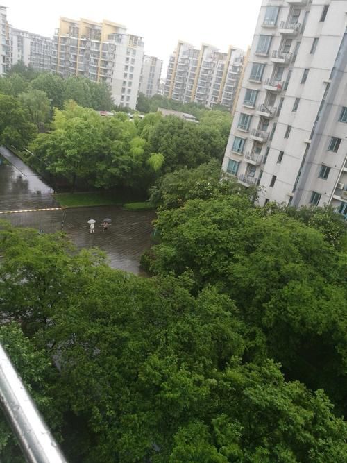 【发现江苏省南京市雨花台区1名密接者!_南京雨花台区4例】