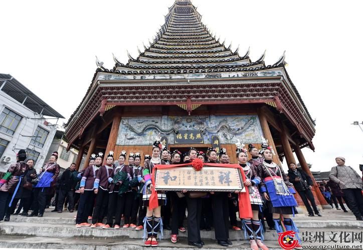 包含贵州黔东南苗族侗族自治州天柱县最新疫情通报：寻找同轨迹人员的词条